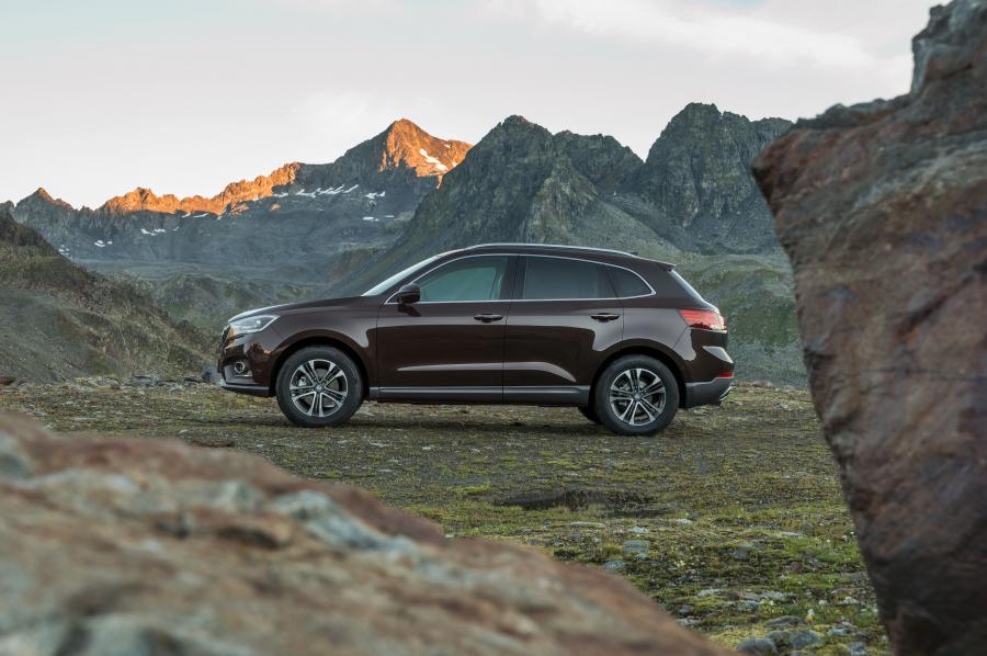  Borgward BX7 2016 года  (фото 6 из 29)